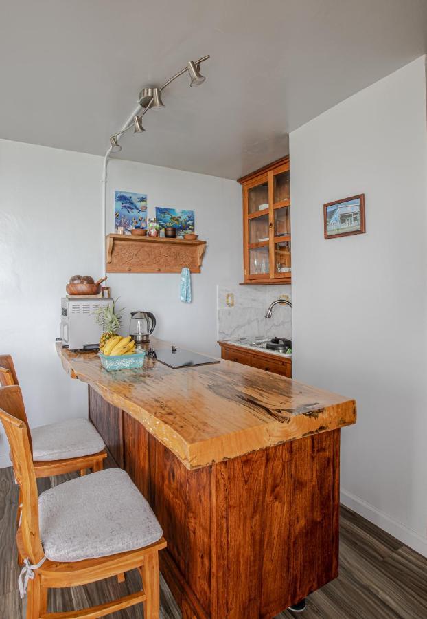 Breezy Beachfront Bali-Style Haven 180 Degree Oceanview Hau'ula Extérieur photo